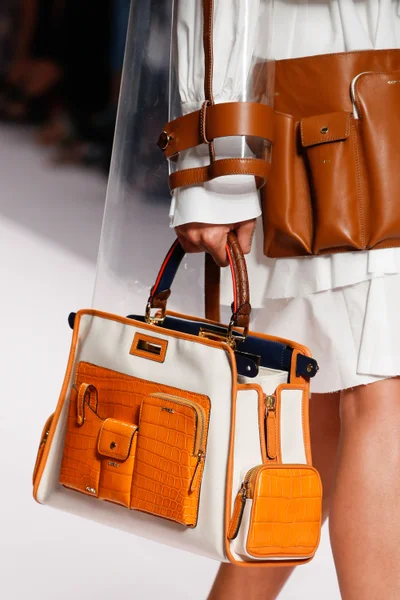 Look 3
